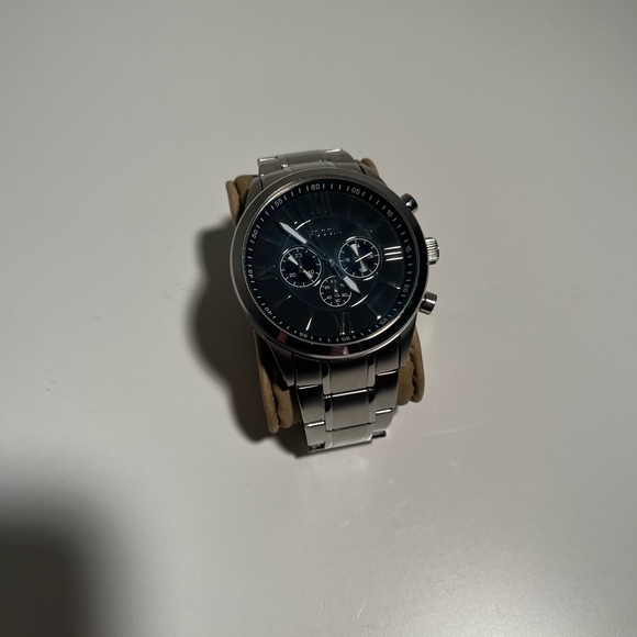Men’s fossil watch - Picture 2 of 5